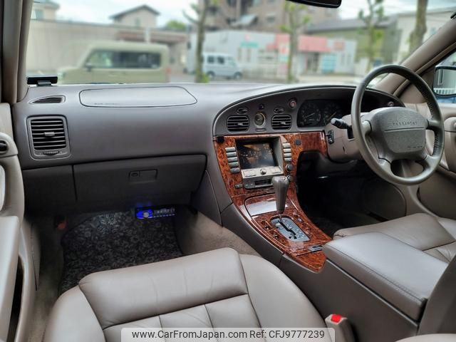 2002 Nissan President 2WD - Car Price $23,776