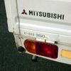 mitsubishi minicab-truck 1996 No.15324 image 32
