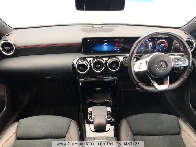 mercedes-benz a-class 2019 -MERCEDES-BENZ--Benz A Class 3DA-177012--WDD1770122J101066---MERCEDES-BENZ--Benz A Class 3DA-177012--WDD1770122J101066- image 2