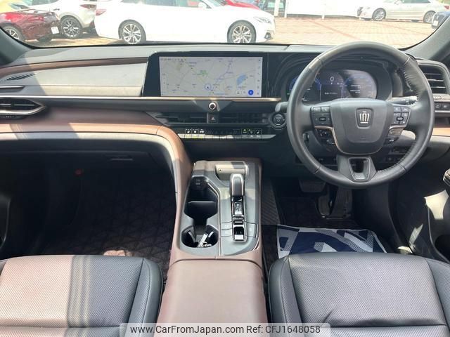 toyota crown 2022 CFJ1648058 image 2