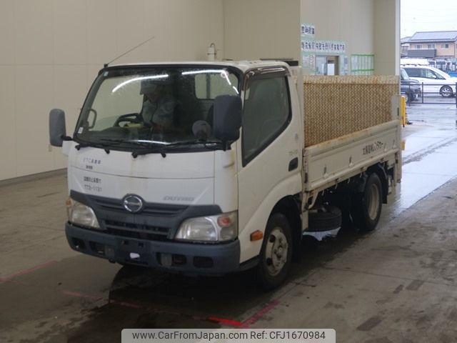 hino dutro 2011 CFJ1670984 image 1