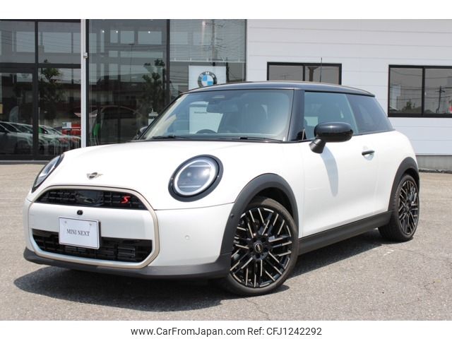mini mini-others 2024 -BMW--BMW Mini 3BA-22GD20--WMW22GD0402W24***---BMW--BMW Mini 3BA-22GD20--WMW22GD0402W24***- image 1