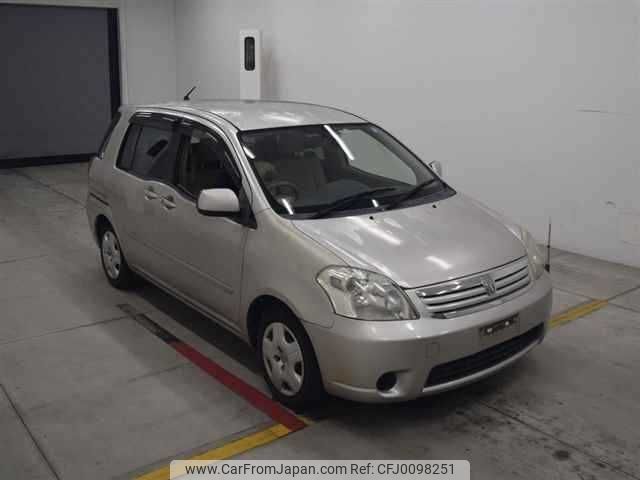 toyota raum 2005 22227 image 1