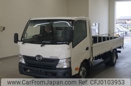 hino dutro 2019 -HINO--Hino Dutoro XZU710M-0027598---HINO--Hino Dutoro XZU710M-0027598-