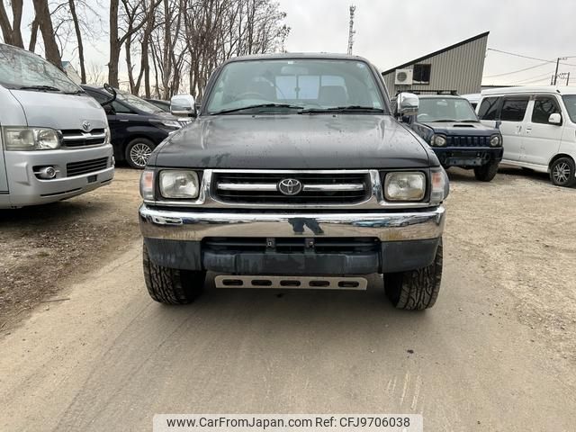 toyota hilux-sports-pick-up 2000 GOO_NET_EXCHANGE_0303432A30240416W006 image 2