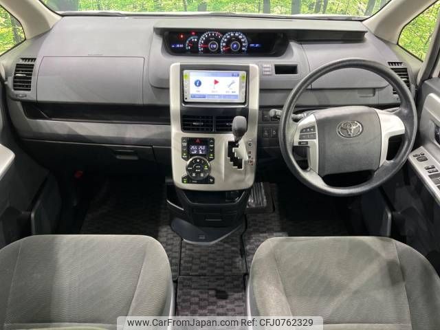 toyota noah 2012 -TOYOTA--Noah DBA-ZRR75G--ZRR75-0095780---TOYOTA--Noah DBA-ZRR75G--ZRR75-0095780- image 2