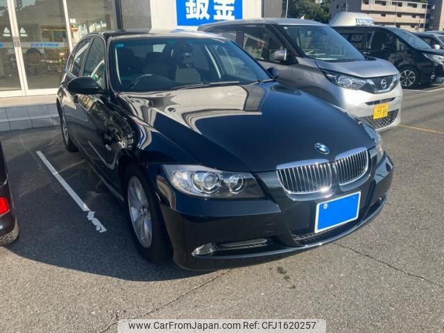bmw 3-series 2005 CFJ1620257 image 1