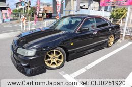 nissan laurel 2000 GOO_JP_700102067530240921001