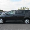 toyota wish 2005 Y2025020072F-12 image 3