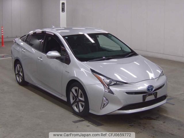 toyota prius 2018 quick_quick_DAA-ZVW51_ZVW51-6074687 image 1