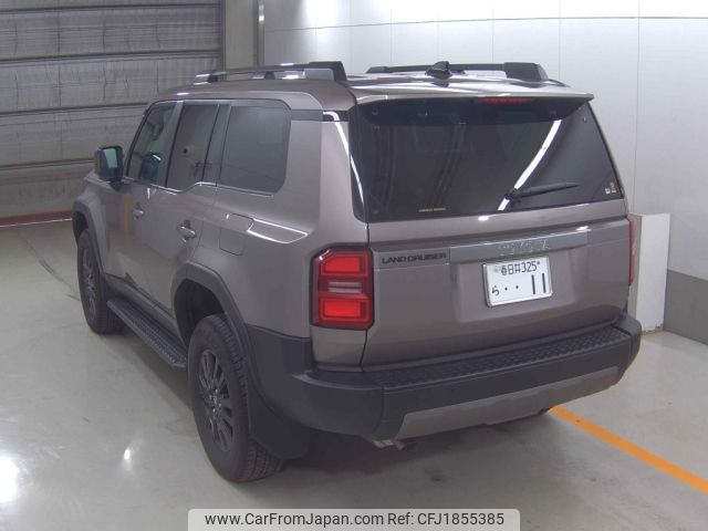 toyota land-cruiser-wagon 2025 CFJ1855385 image 2