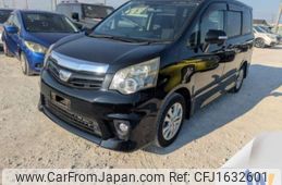 toyota noah 2011 CFJ1632601