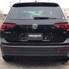 volkswagen tiguan 2017 quick_quick_5NCZE_WVGZZZ5NZHW388218 image 7