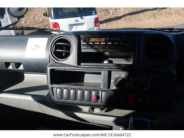hino dutro 2013 CFJ0464722 image 2