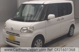 daihatsu tanto 2013 CFJ1601368