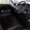 toyota regiusace-van 2016 GOO_JP_700040301030250517001 image 35