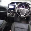 toyota noah 2016 quick_quick_DBA-ZRR85W_0059131 image 3