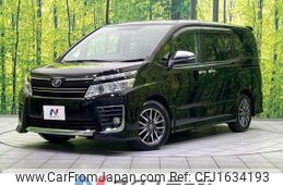 toyota voxy 2015 CFJ1634193