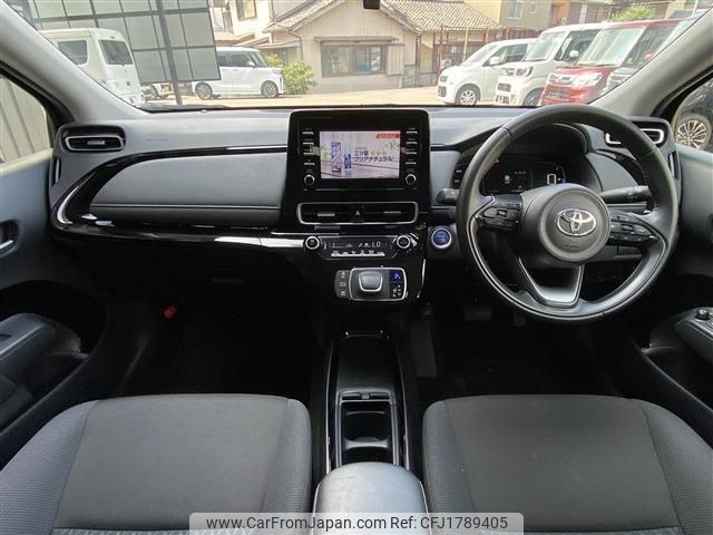 toyota aqua 2021 CFJ1789405 image 2
