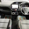 toyota noah 2017 504928-927122 image 1