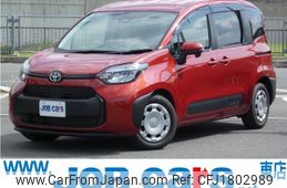 toyota sienta 2024 CFJ1802989