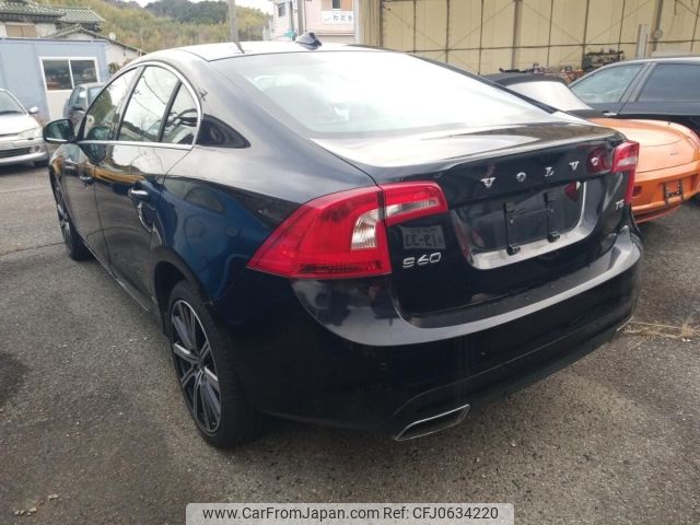 volvo s60 2015 -VOLVO--Volvo S60 FB420-YV1FS40MDF2343909---VOLVO--Volvo S60 FB420-YV1FS40MDF2343909- image 2