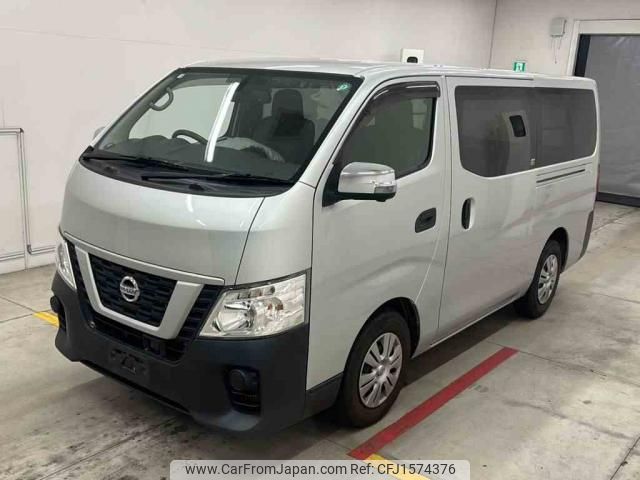 nissan nv350-caravan-van 2020 CFJ1574376 image 2