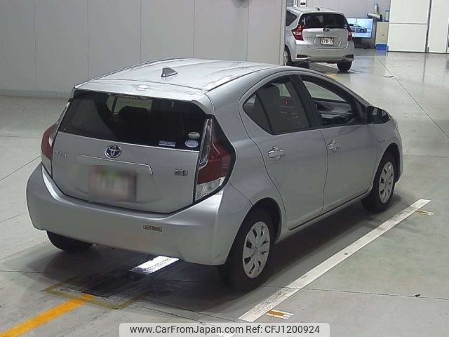 toyota aqua 2015 -TOYOTA--AQUA NHP10-2439908---TOYOTA--AQUA NHP10-2439908- image 2