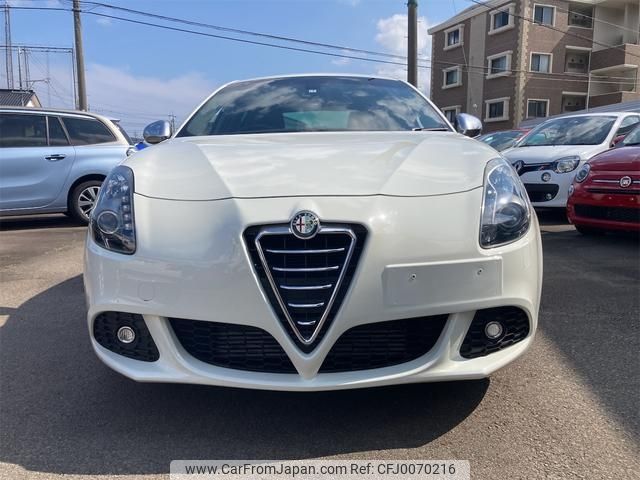 alfa-romeo alfa-romeo-others 2013 -ALFA ROMEO--Alfa Romeo Giulietta-----716---ALFA ROMEO--Alfa Romeo Giulietta-----716- image 2