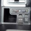 toyota land-cruiser-prado 2020 25431701 image 38
