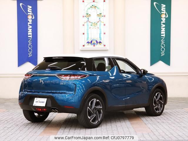 citroen ds3-crossback 2019 quick_quick_3BA-D34HN05_VR1URHNSSKW069782 image 2