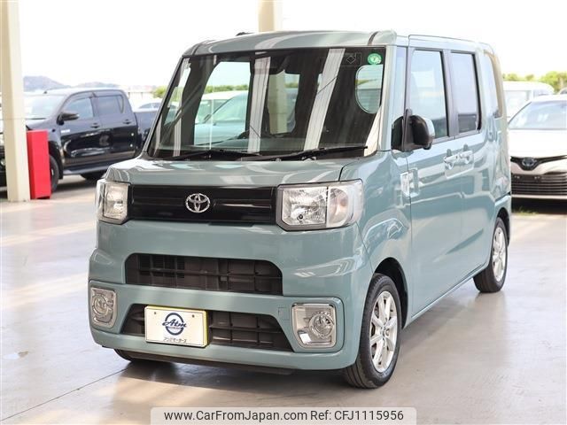 toyota pixis-mega 2021 quick_quick_4BA-LA700A_LA700A-0033396 image 1