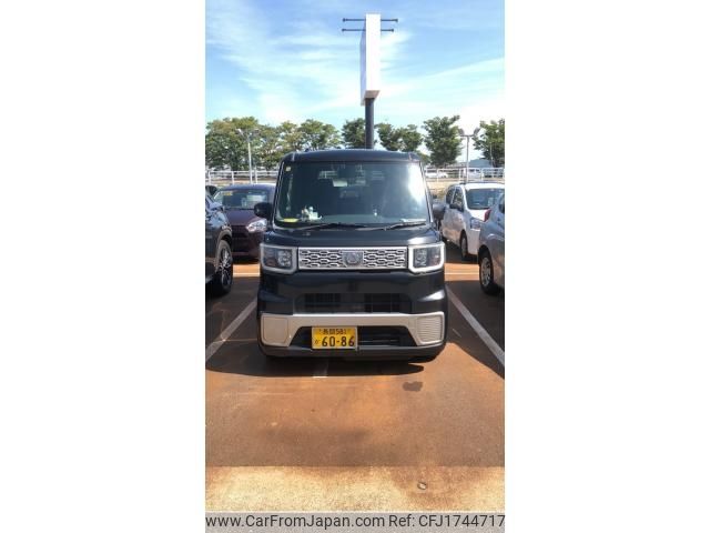 daihatsu wake 2014 CFJ1744717 image 1