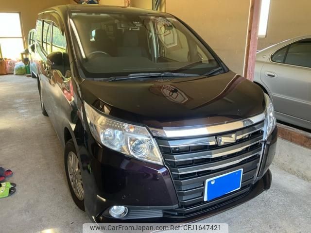 toyota noah 2016 CFJ1647421 image 1