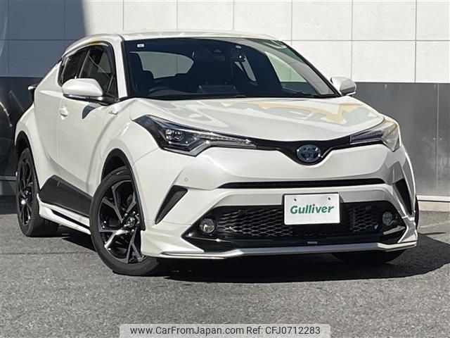 toyota c-hr 2017 -TOYOTA--C-HR DAA-ZYX10--ZYX10-2082831---TOYOTA--C-HR DAA-ZYX10--ZYX10-2082831- image 1