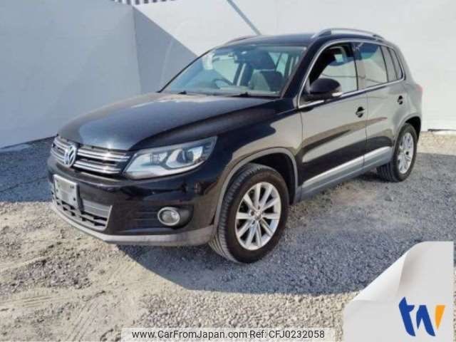 volkswagen tiguan 2012 -VOLKSWAGEN--VW Tiguan ABA-5NCCZ--WVGZZZ5NZCW020343---VOLKSWAGEN--VW Tiguan ABA-5NCCZ--WVGZZZ5NZCW020343- image 1