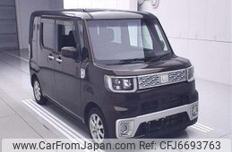 daihatsu wake 2015 CFJ6693763