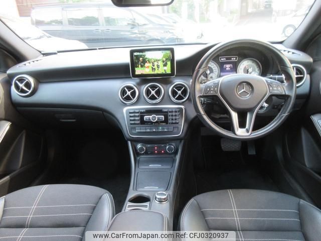 mercedes-benz a-class 2013 quick_quick_DBA-176042_WDD1760422J173462 image 2