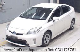 toyota prius 2013 -TOYOTA--Prius ZVW30-1709523---TOYOTA--Prius ZVW30-1709523-