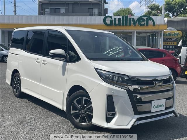 toyota noah 2018 -TOYOTA--Noah DBA-ZRR80W--ZRR80-0380641---TOYOTA--Noah DBA-ZRR80W--ZRR80-0380641- image 1