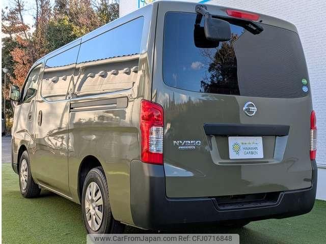 nissan nv350-caravan-van 2017 quick_quick_CBF-VR2E26_VR2E26-039969 image 2