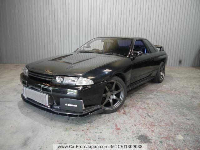 nissan skyline-gt-r 1992 quick_quick_E-BNR32_BNR32-220540 image 1