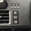 toyota voxy 2016 221 image 40