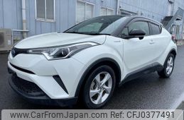 toyota c-hr 2017 GOO_JP_700070896330241028005