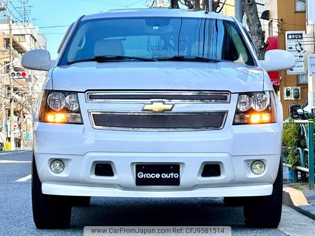 chevrolet avalanche undefined GOO_NET_EXCHANGE_9572628A30240227W001 image 2