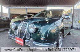 mitsuoka viewt 2011 CFJ1773971
