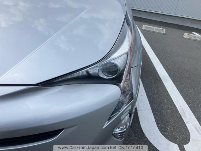 toyota prius 2016 CFJ1616410 image 2