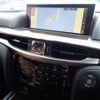 lexus lx-570 2021 25012809 image 38