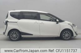 toyota sienta 2016 NIKYO_XT47981