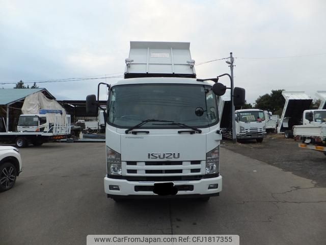 isuzu forward 2011 CFJ1817355 image 2